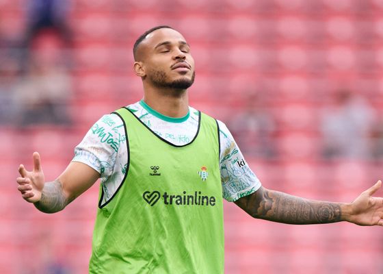 El Real Betis pone precio a Natan de Souza: cuatro clubes de la Premier League se lanzan a por el fichaje del central brasileño