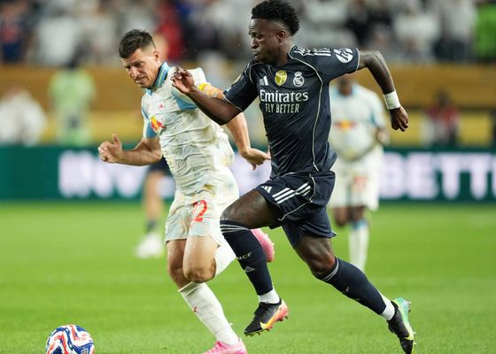 RB Salzburgo 0-3 Real Madrid: un Vinicius mágico mete al Madrid en octavos