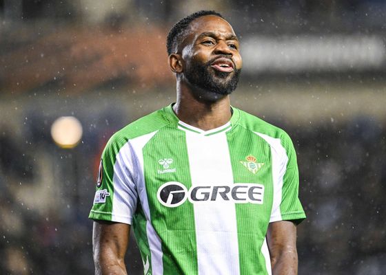 La suerte con el gol se alía en contra de Cédric Bakambu antes de la Copa África
