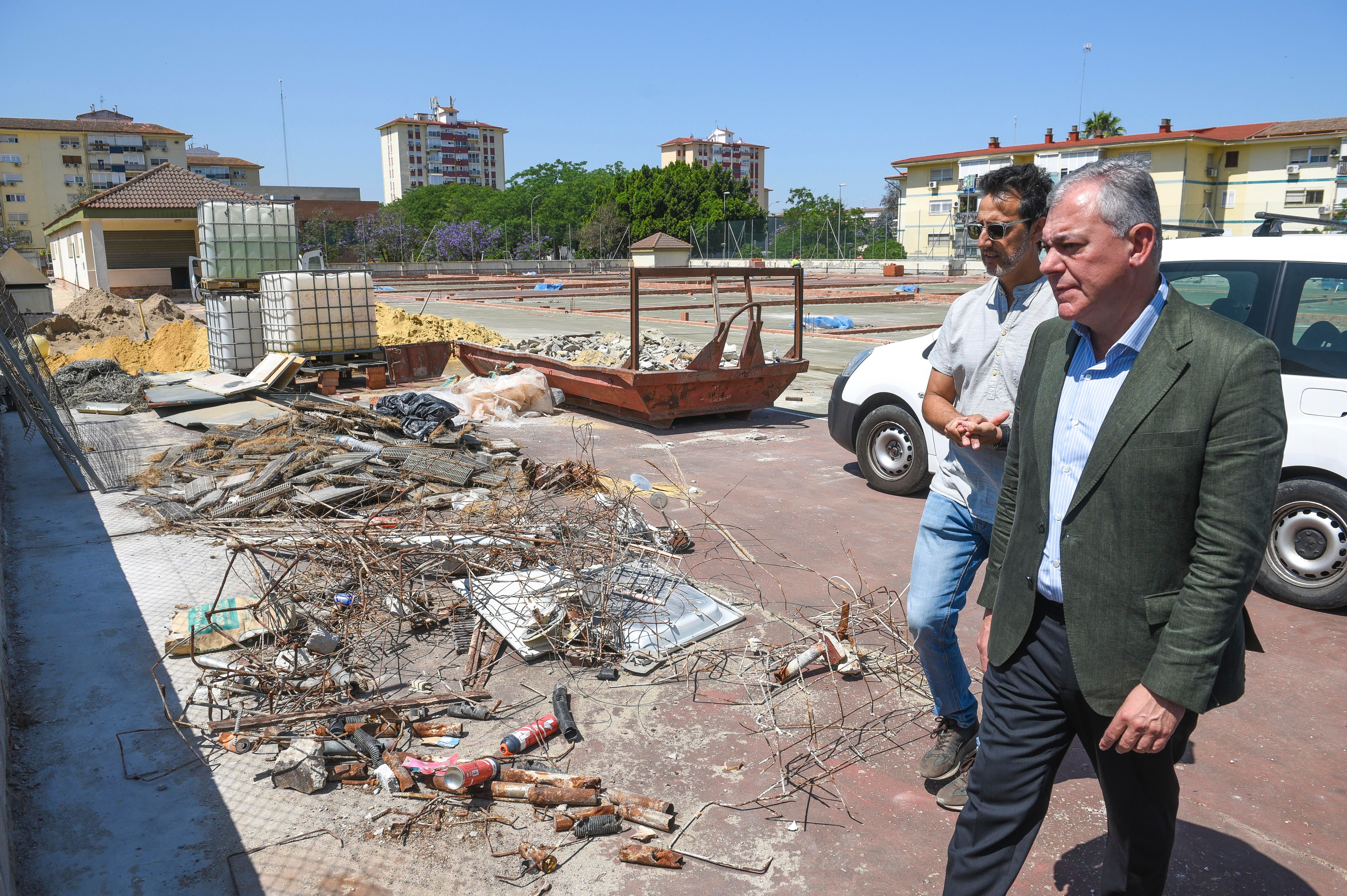 Sevilla invierte 15 millones en renovar sus instalaciones deportivas municipales