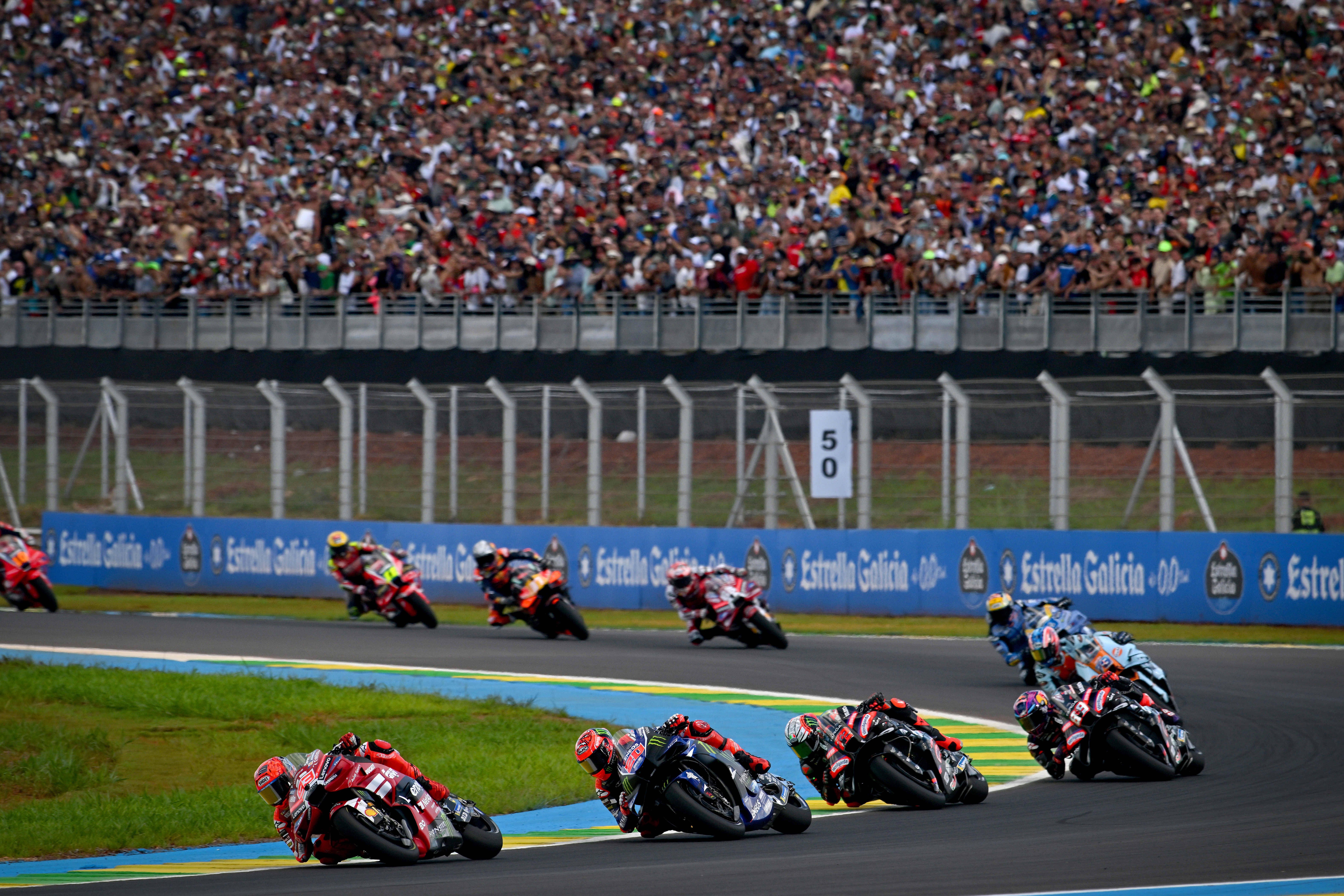 MotoGP 2026 GP de Brasil resumen | La carrera del Gran Premio de Brasil con Marc Márquez, Pedro Acosta y Jorge Martín en Goinaia