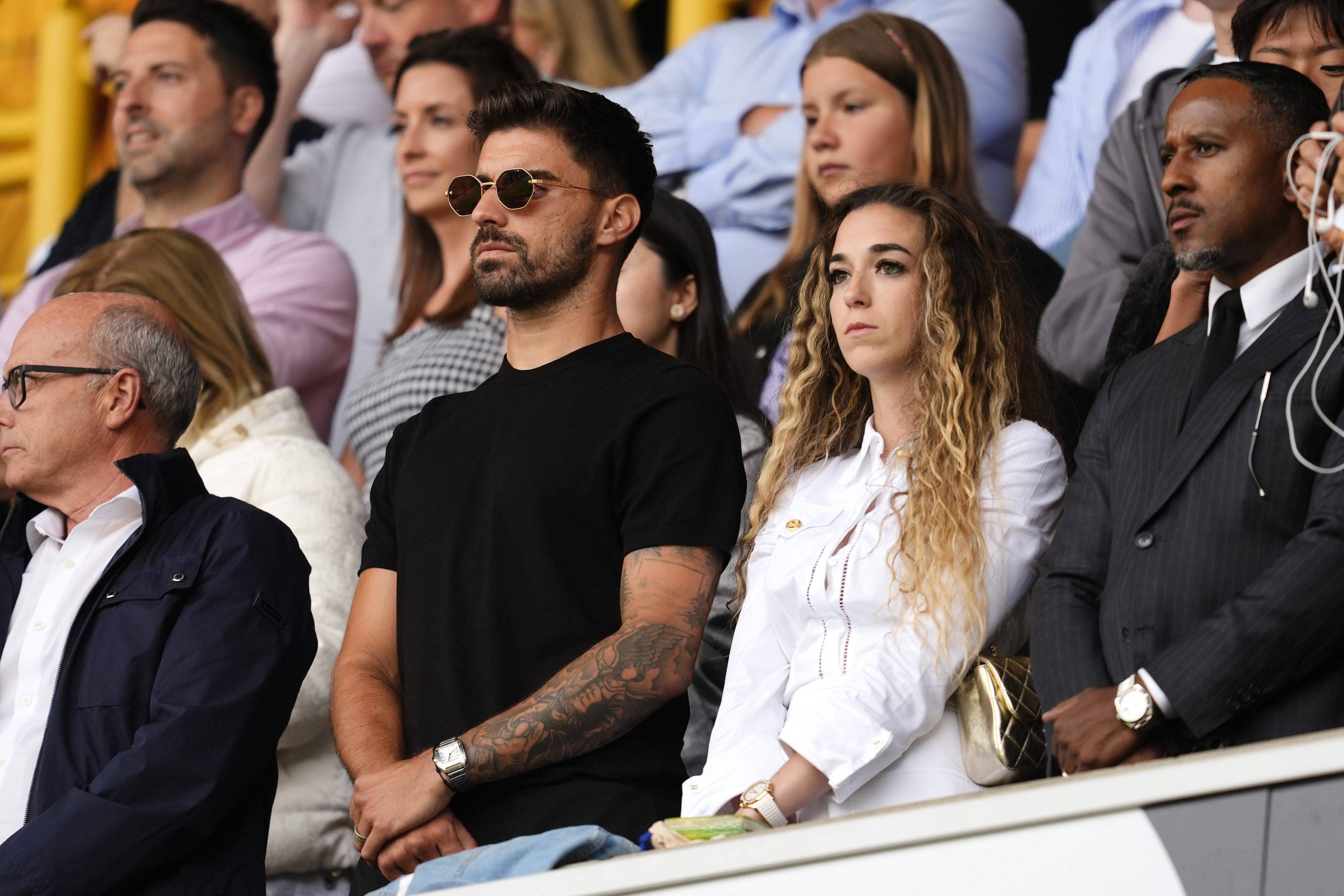 Escándalo por la portada que relaciona a Rúben Neves con la viuda de Diogo Jota