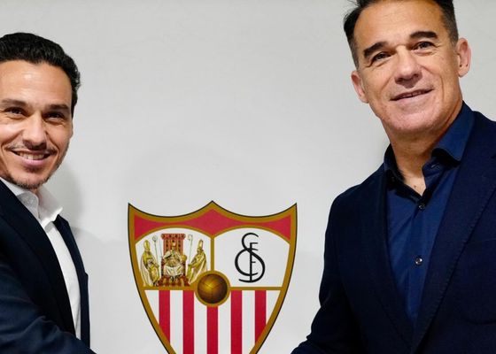 El Sevilla FC hace oficial el fichaje de Luis García Plaza para esta temporada y más allá  