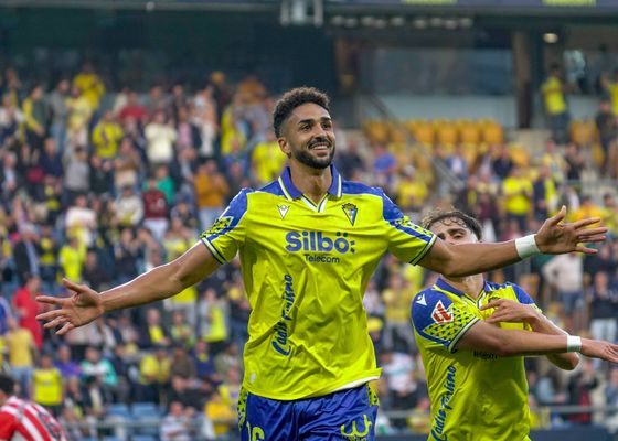 El Rayo ya negocia por Chris Ramos
