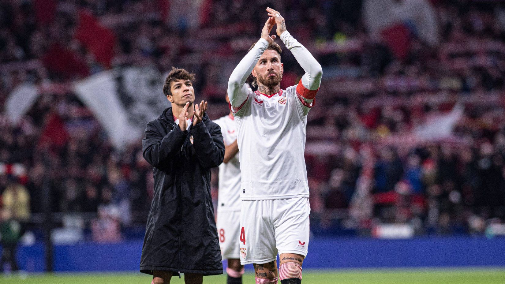 Sergio Ramos suma apoyos pero no sólo negocia por el Sevilla FC: "El Milan le ofrece cinco millones y en Irak esperan su respuesta"