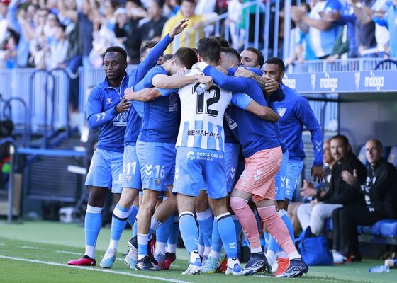 El Málaga sigue soñando a costa del Cartagena