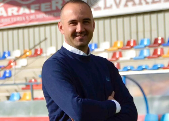 Se interesa en Míchel Sanz para el puesto de nuevo director deportivo 