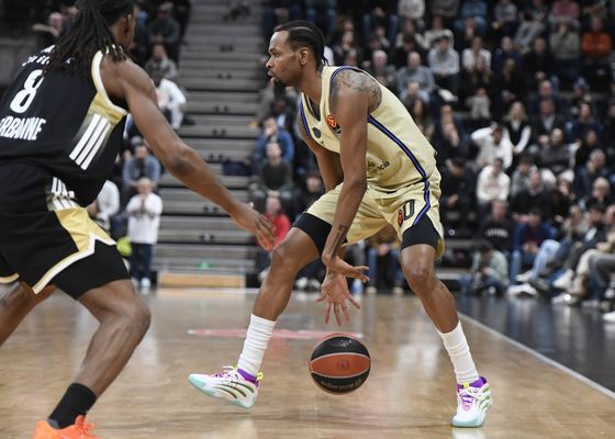 Kevin Punter pone las cosas en su sitio con el Barça