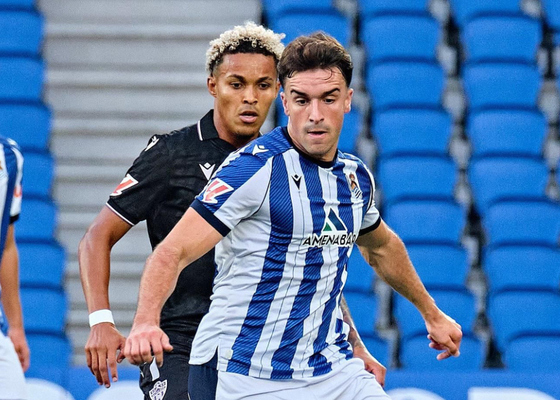 Ansotegi y la Real Sociedad B, con serios problemas atrás