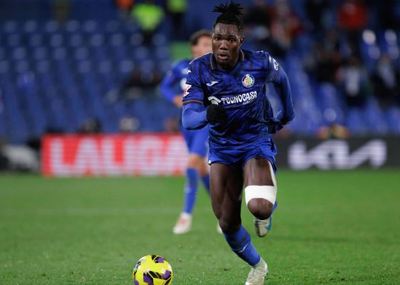 Chrisantus Uche, cuestión de días