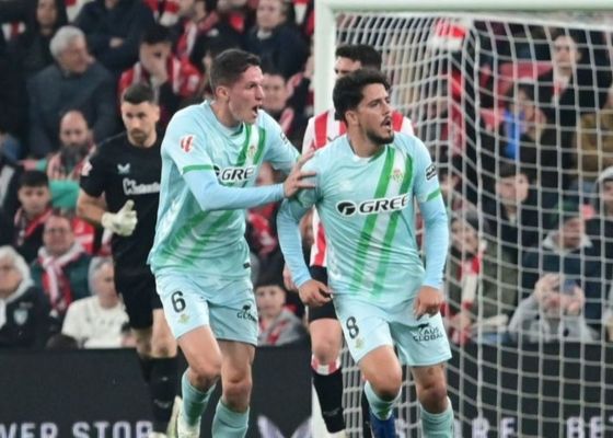 Fornals saca lo positivo de la derrota contra el Athletic Club: "El equipo ha sabido reaccionar y que lo ha intentado hasta el último momento"