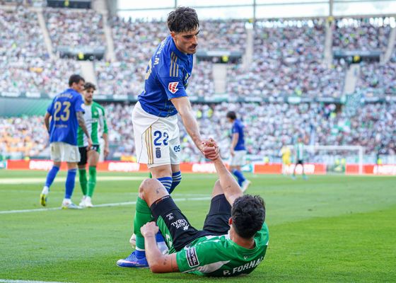 El análisis táctico del Betis - Oviedo: A la contra sabe mucho mejor