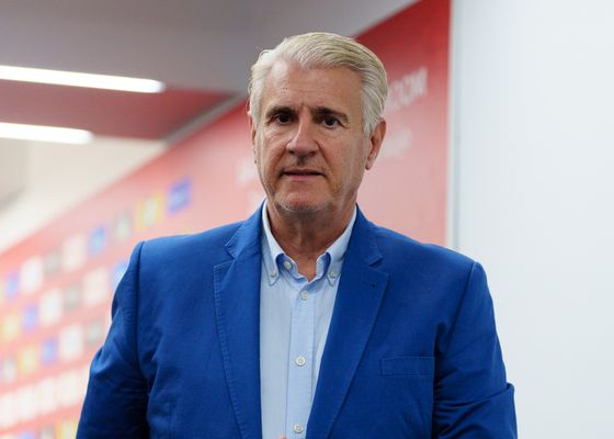 El objetivo de la permanencia en el Sevilla