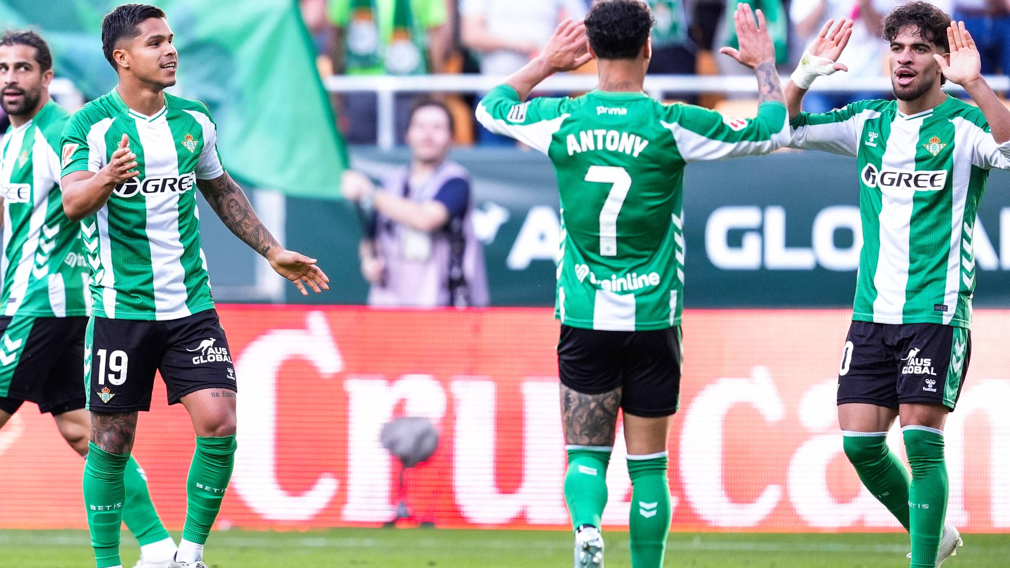 Puntos uno a uno del Real Betis en su duelo de LaLiga EA Sports ante el Oviedo: Los 'jugones' toman el mando