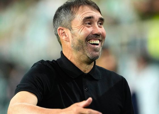Coudet raja de los árbitros: "¿Cuánto jugamos desde el 90? Si hacemos descuento sobre el descuento igual acabamos jugando muchos más"