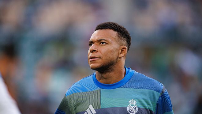 Mbappé no viaja a Barcelona: se queda sin Clásico