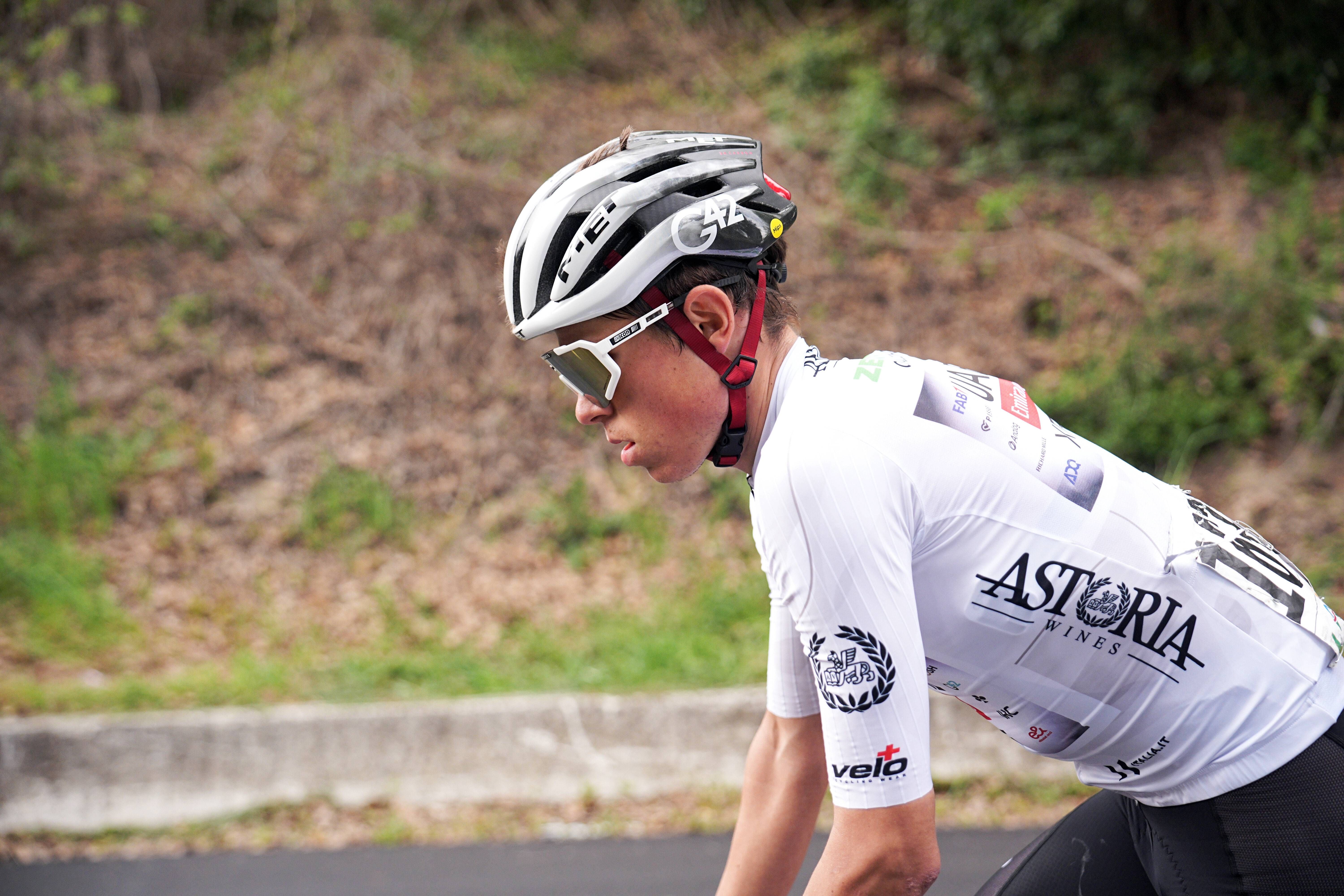 Pablo Torres, la promesa del ciclismo español, se prepara para su salto a una Gran Vuelta