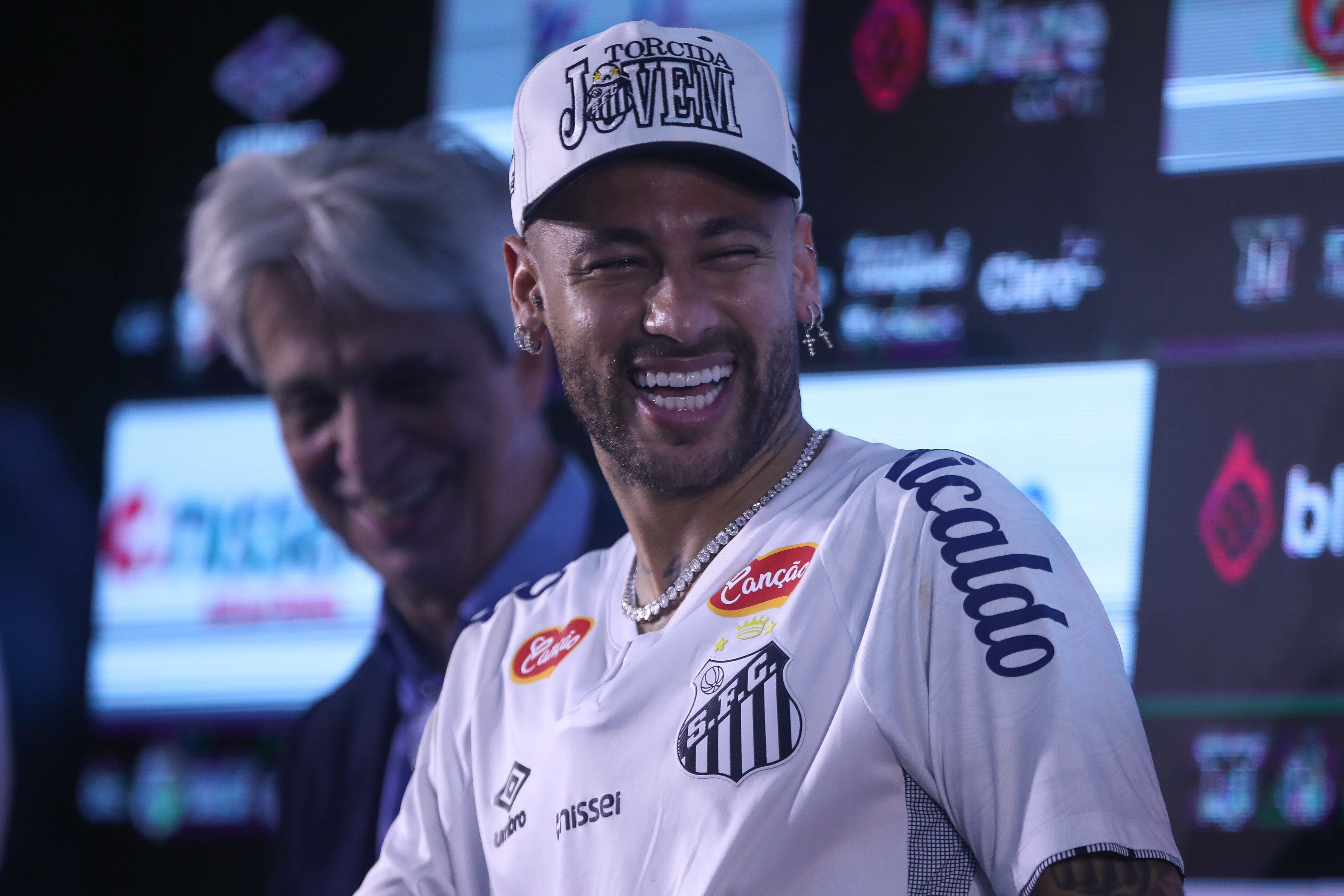 Neymar recibe una herencia multimillonaria... ¡de un desconocido!