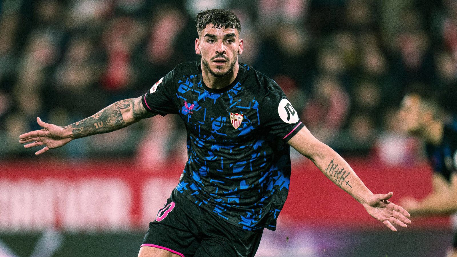 "Isaac Romero evidencia el momento de necesidad que vive el Sevilla"