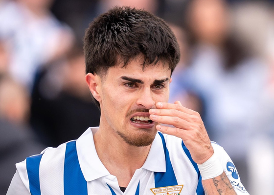 Juan Cruz se reconcilia, entre lágrimas, con la afición del Leganés