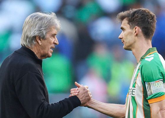 Diego Llorente refuerza la continuidad de Pellegrini en el Betis: "Si llegó a un acuerdo para renovar es porque ambas partes quieren que siga"
