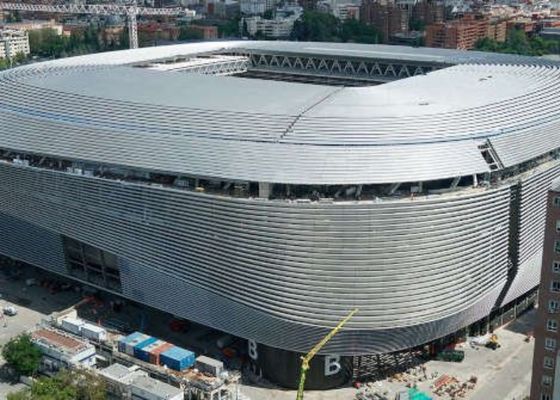 El Bernabéu no cumple los "requerimientos de la FIFA" para la final del Mundial 