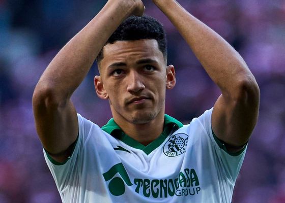 Álvaro Rodríguez se cuela en las conversaciones entre Real Madrid y Osasuna por Budimir
