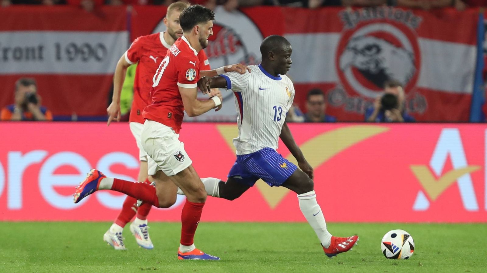 Euro 2024 | Partidos de hoy viernes 21 de junio en la Eurocopa horarios y donde ver en TV: juegan Eslovaquia-Ucrania, Polonia-Austria y Países Bajos-Francia