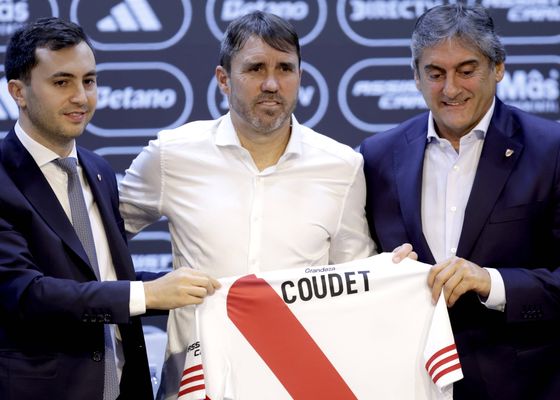 Coudet ya habla como técnico de River Plate y asume el reto: “No es una situación fácil, pero me gusta el desafío”