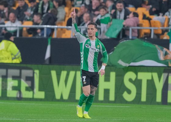 El "sacrificio" de Antony: "Tengo mucho dolor, pero me pongo la camiseta del Betis y voy con todo" 