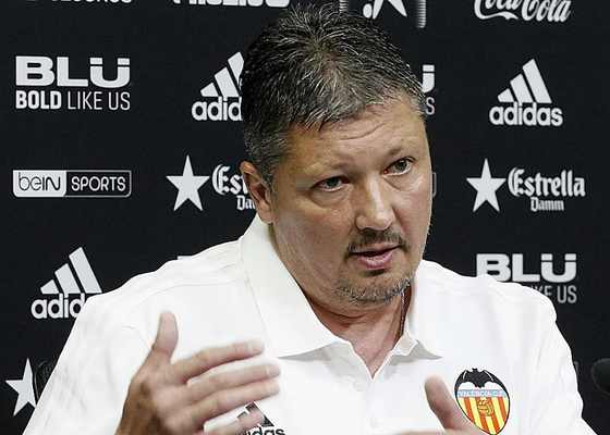 Lubo Penev, ex del Valencia, Atlético de Madrid y Celta de Vigo, aclara su estado de salud