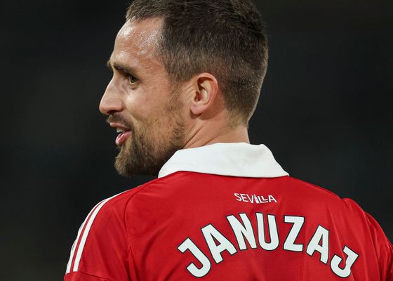 El Sevilla toma una decisión con Januzaj: no le ofrecerá la renovación  