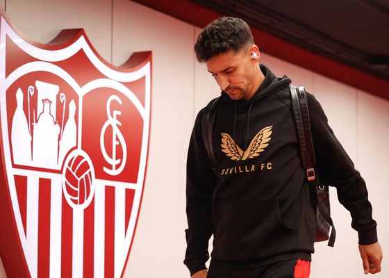 La RFEF dice que "A chuparla" el Sevilla y el homenaje a Jesús Navas