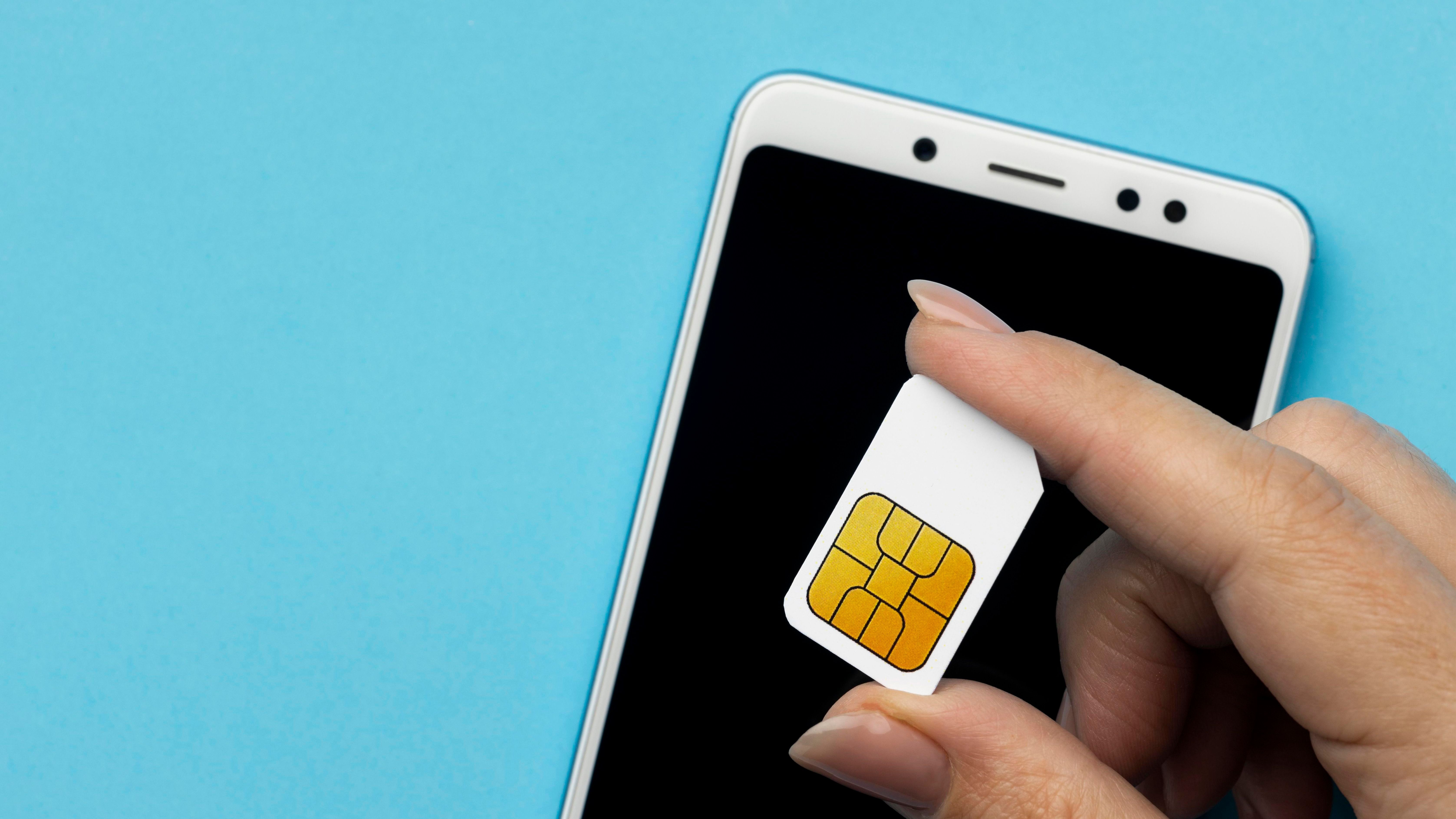 Adiós a las tarjetas SIM: llega un nuevo dispositivo que todos usaremos