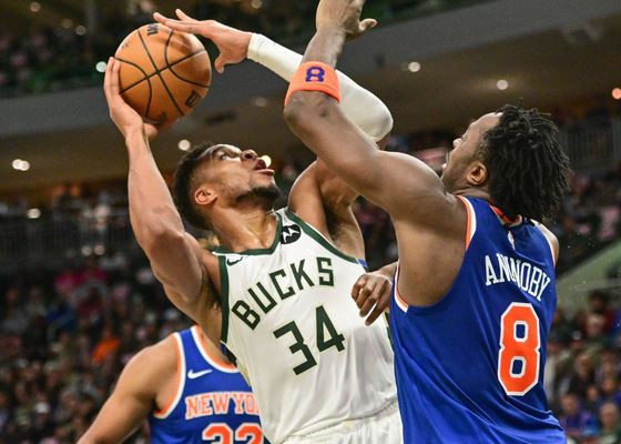Una tercera vía para fichar a Giannis Antetokounmpo