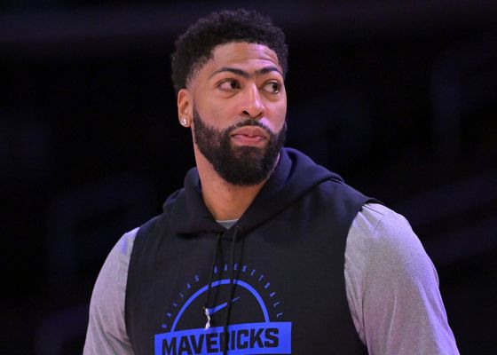 Dallas da marcha atrás y ya escucha ofertas por Anthony Davis