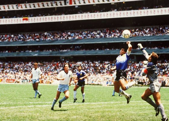 El mano de Dios y el Gol del Siglo de Maradona
