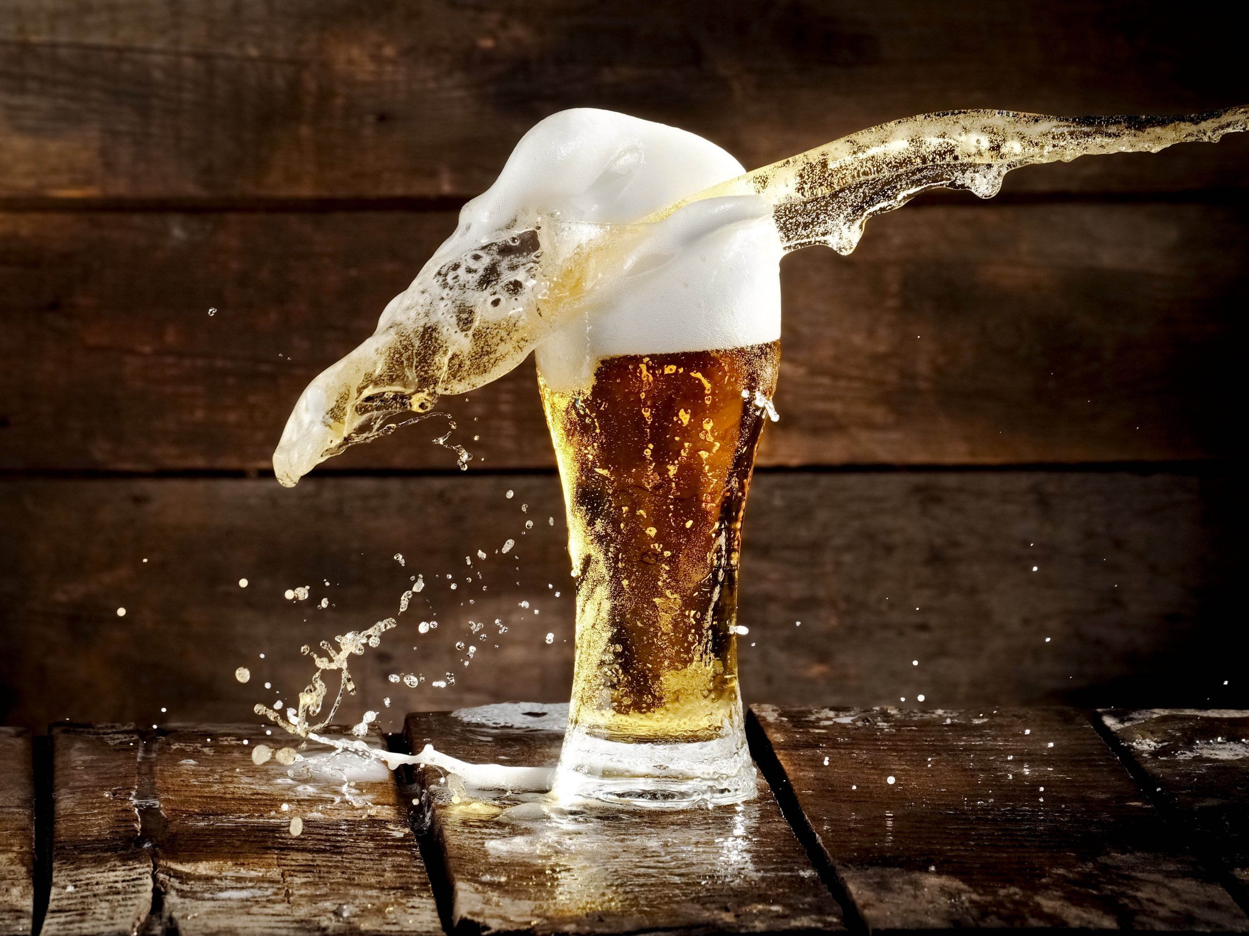 Este bar de Sevilla ofrece cerveza gratis este verano 