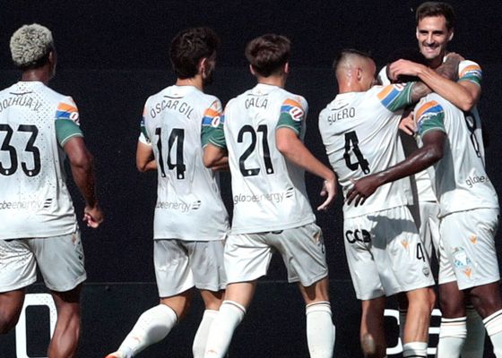 Resumen jornada 8 Segunda división hoy: Tablas y aire para el Castellón