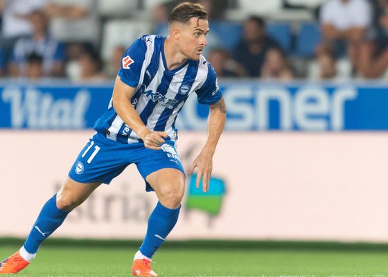 Alavés 2-1 Levante: La fe del Glorioso mueve montañas