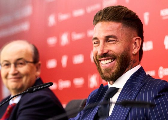 La rebaja que tendrá el grupo de Sergio Ramos si compra a un Sevilla en Segunda división