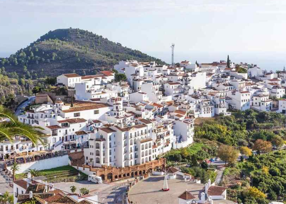 Dos nuevos Pueblos Mágicos en 2026: los municipios de Málaga perfectos para vivir una experiencia rural de cuento