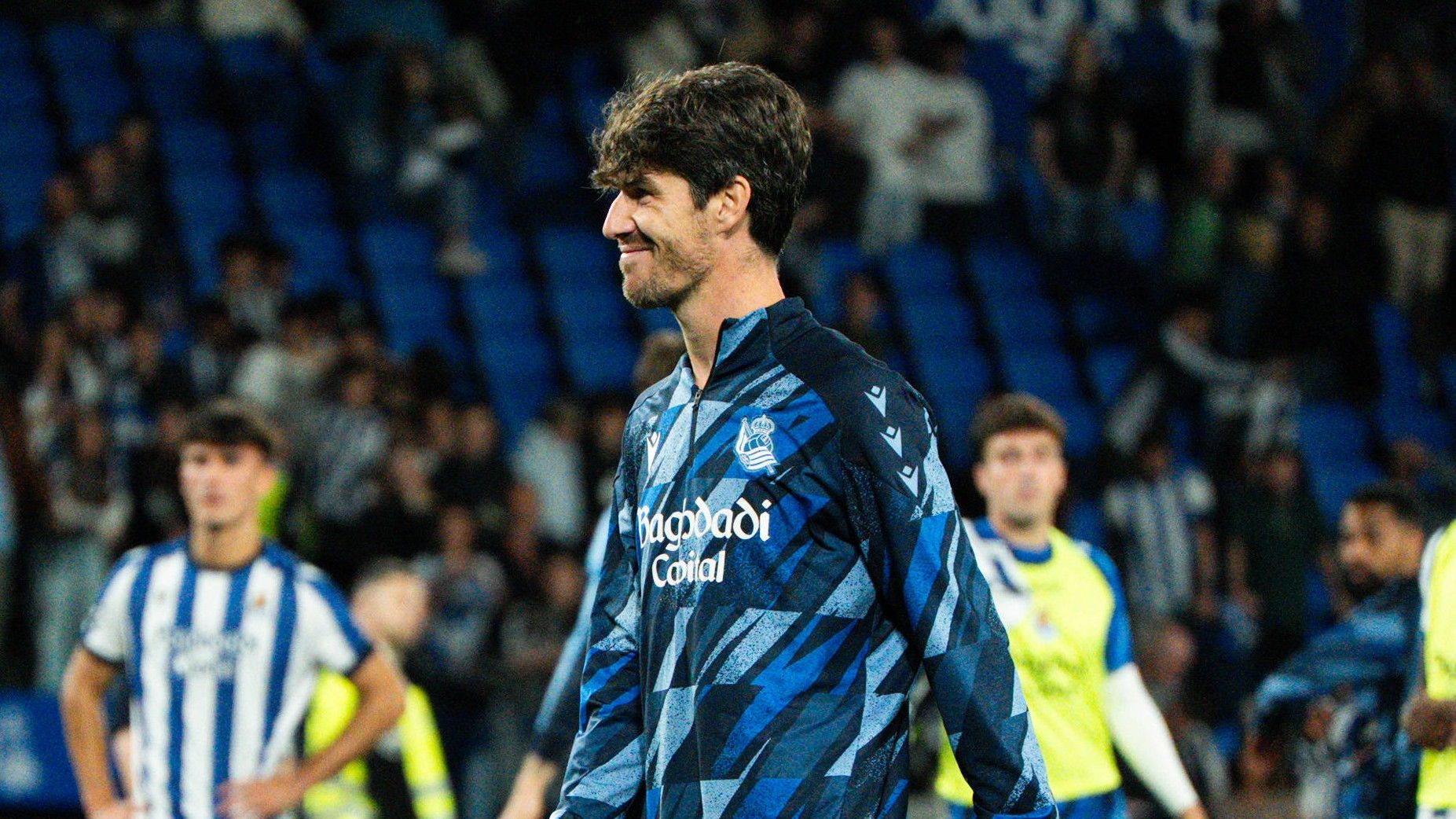 La Real Sociedad le tiene preparada una fiesta de despedida a Elustondo