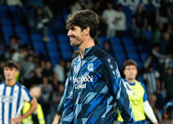 La Real Sociedad le tiene preparada una fiesta de despedida a Elustondo