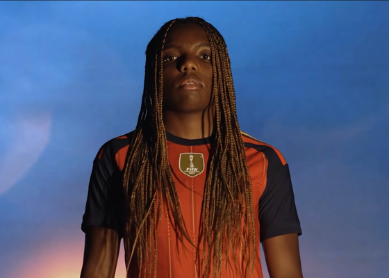 La historia de superación de Edna Imade, la jugadora de la Selección que llegó en patera