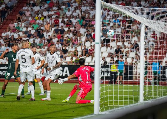 El Albacete tiene un problema con el Carlos Belmonte 