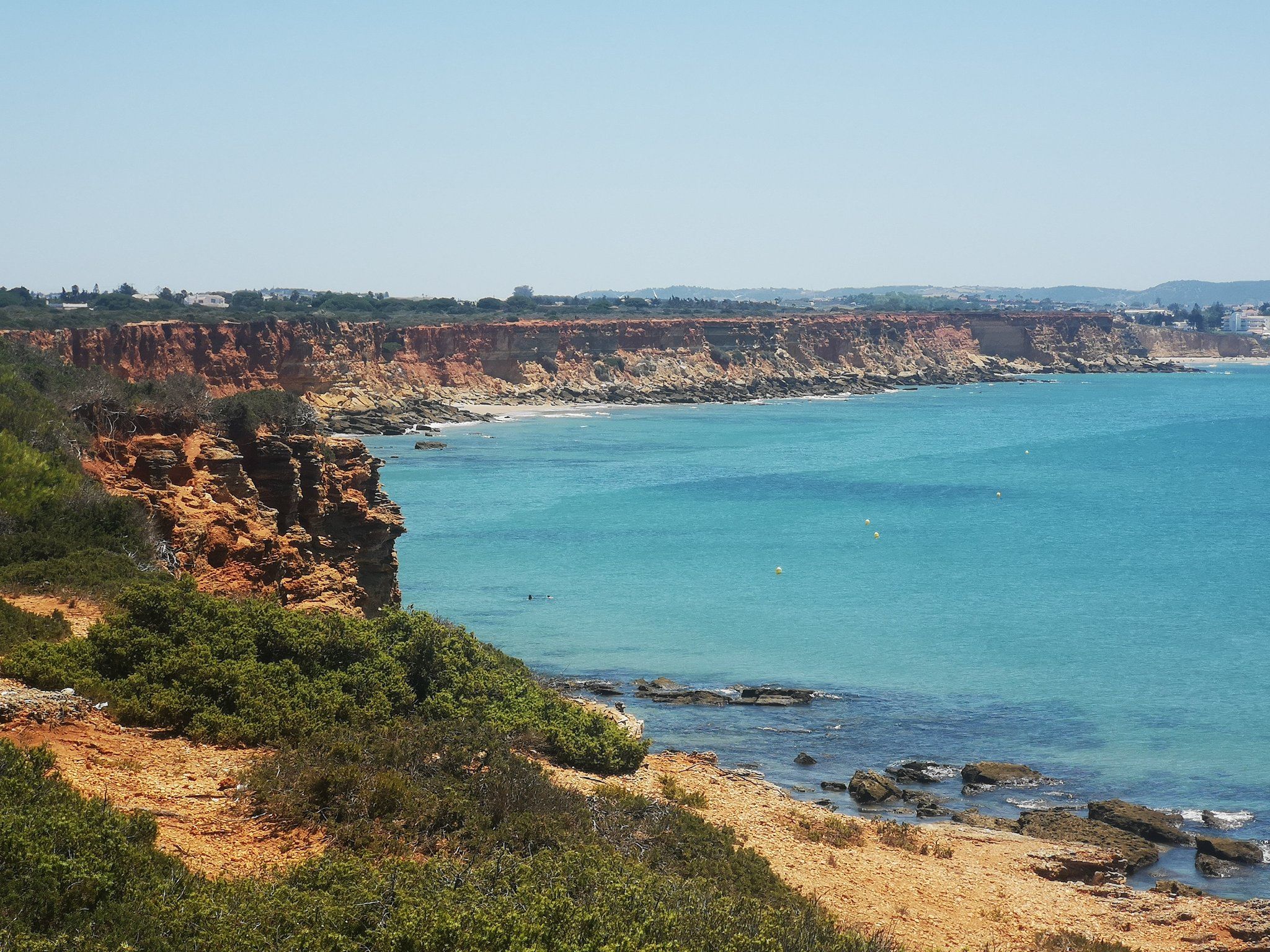 Las mejores playas de Andalucía para combatir la ola de calor 