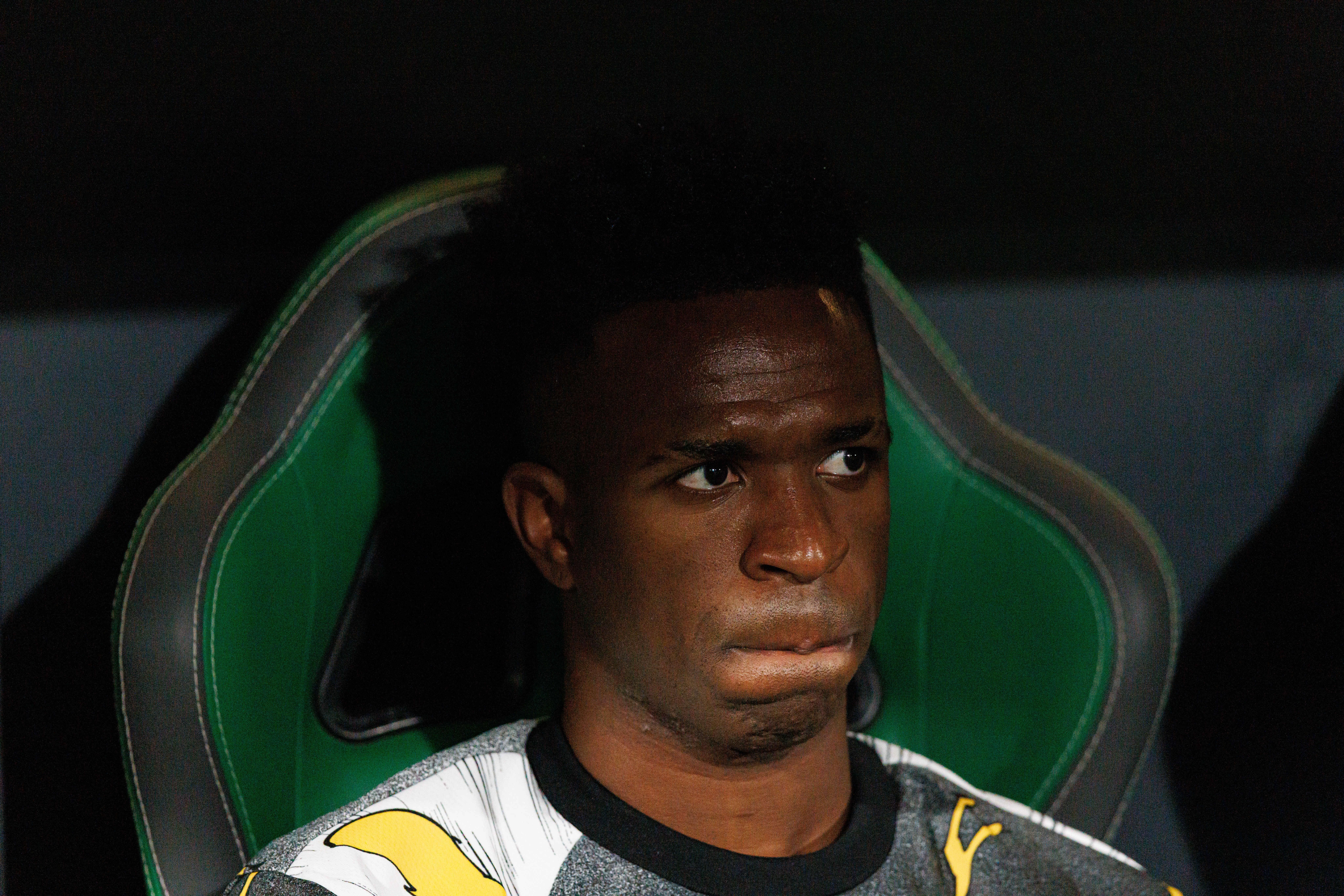 Poli Rincón carga contra Vinícius: "En mi Real Madrid no habría durado ni dos semanas"