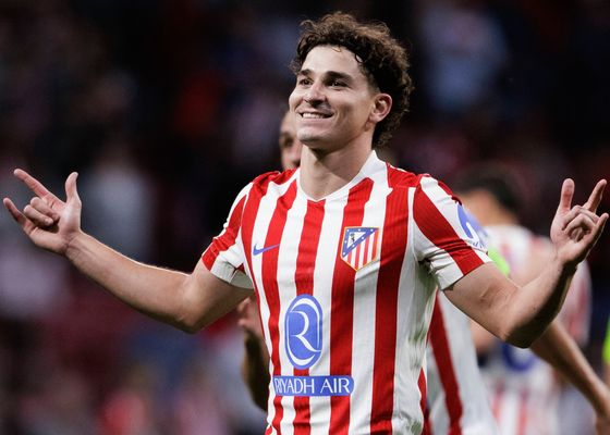 Oviedo 0-1 Atlético: La 'Araña' rompe la telaraña azulina en el momento más inesperado y doloroso