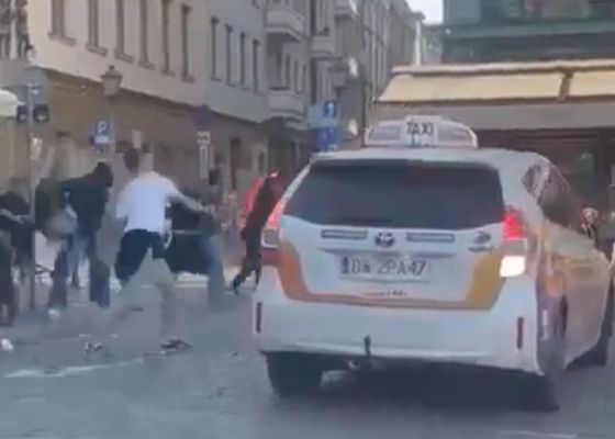 La brutal pelea entre ultras del Betis y el Chelsea